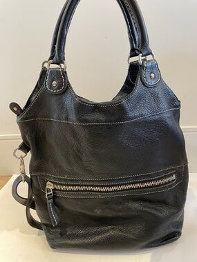 🖤 Roots Black Leather Crossbody Hobo Bag Made in Canada Soft Pebbled Leather 🖤